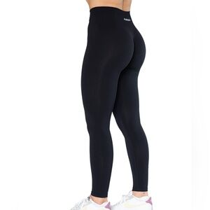 AUROLA Dream Collection Workout Leggings High Waist Seamless ScrunchDark Black M